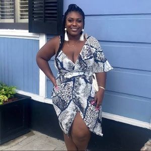 Boohoo snake one should wrap dress